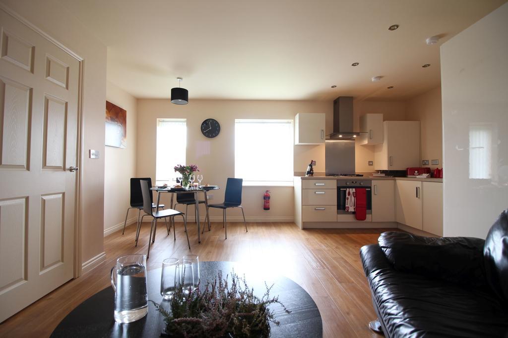 Ur City Pad - Regent Wharf Уолсал Екстериор снимка