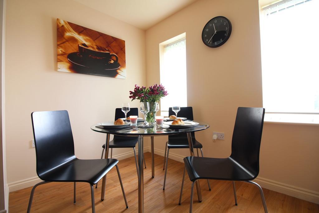Ur City Pad - Regent Wharf Уолсал Екстериор снимка