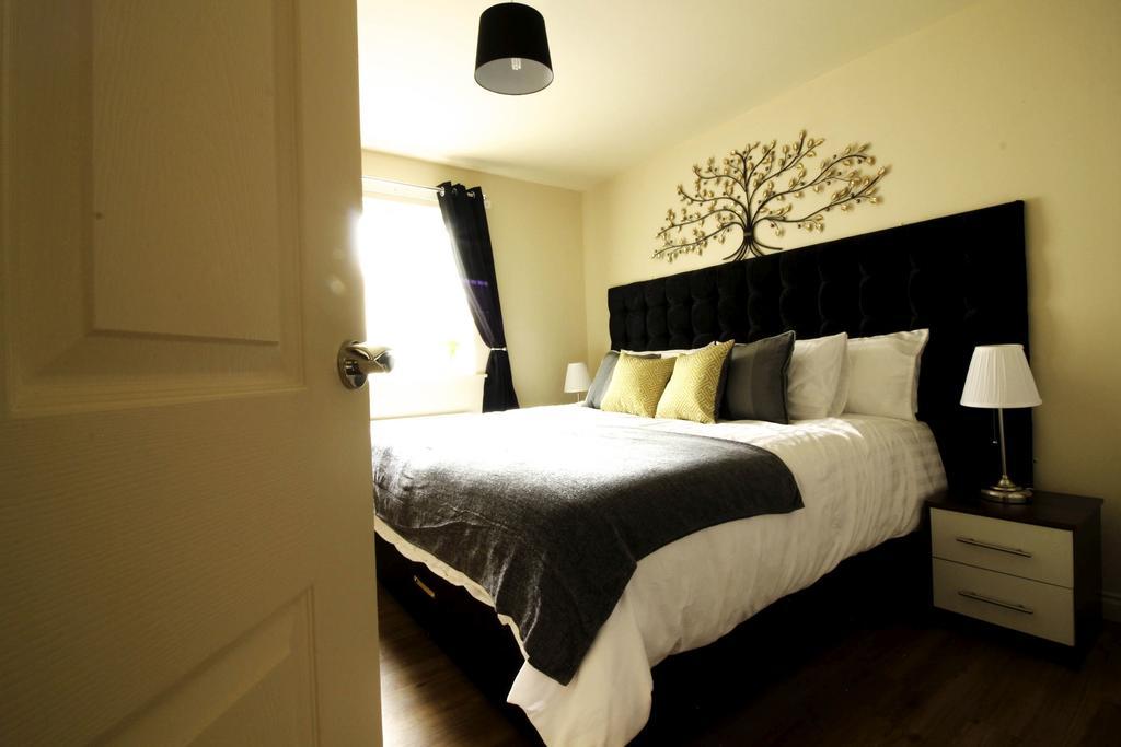 Ur City Pad - Regent Wharf Уолсал Екстериор снимка